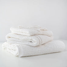 Cargar imagen en el visor de la galería, Toalla de lino y algodón blanco